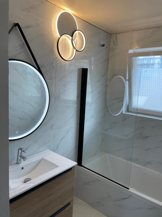 Appartement 303 Place Leopold 1Er A La Panne A 100M De La Plage Bagian luar foto